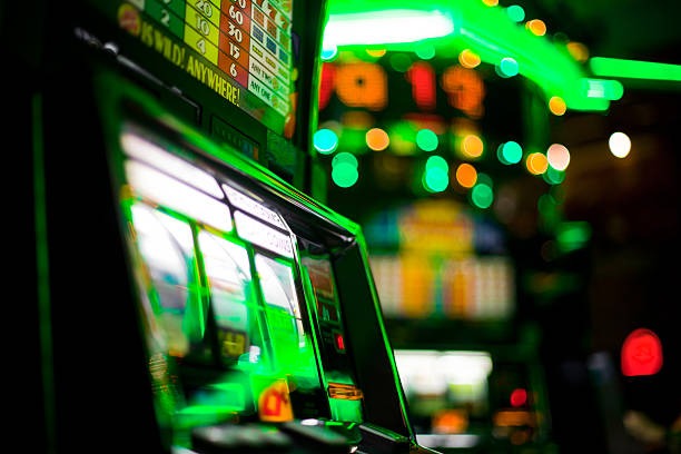 koranslot mobile app interface showing football markets and live casino options